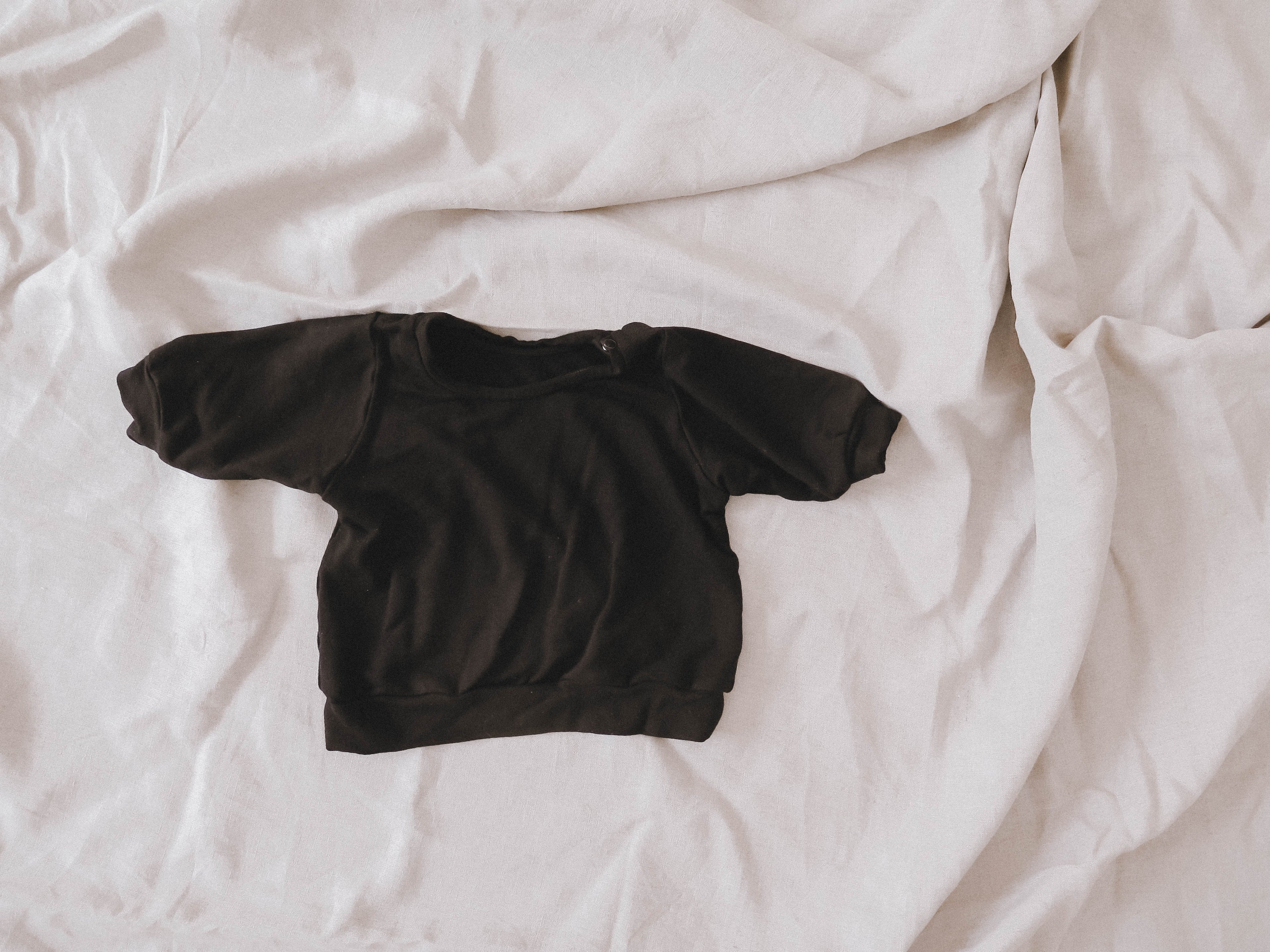 Simple Long Sleeved Top-0