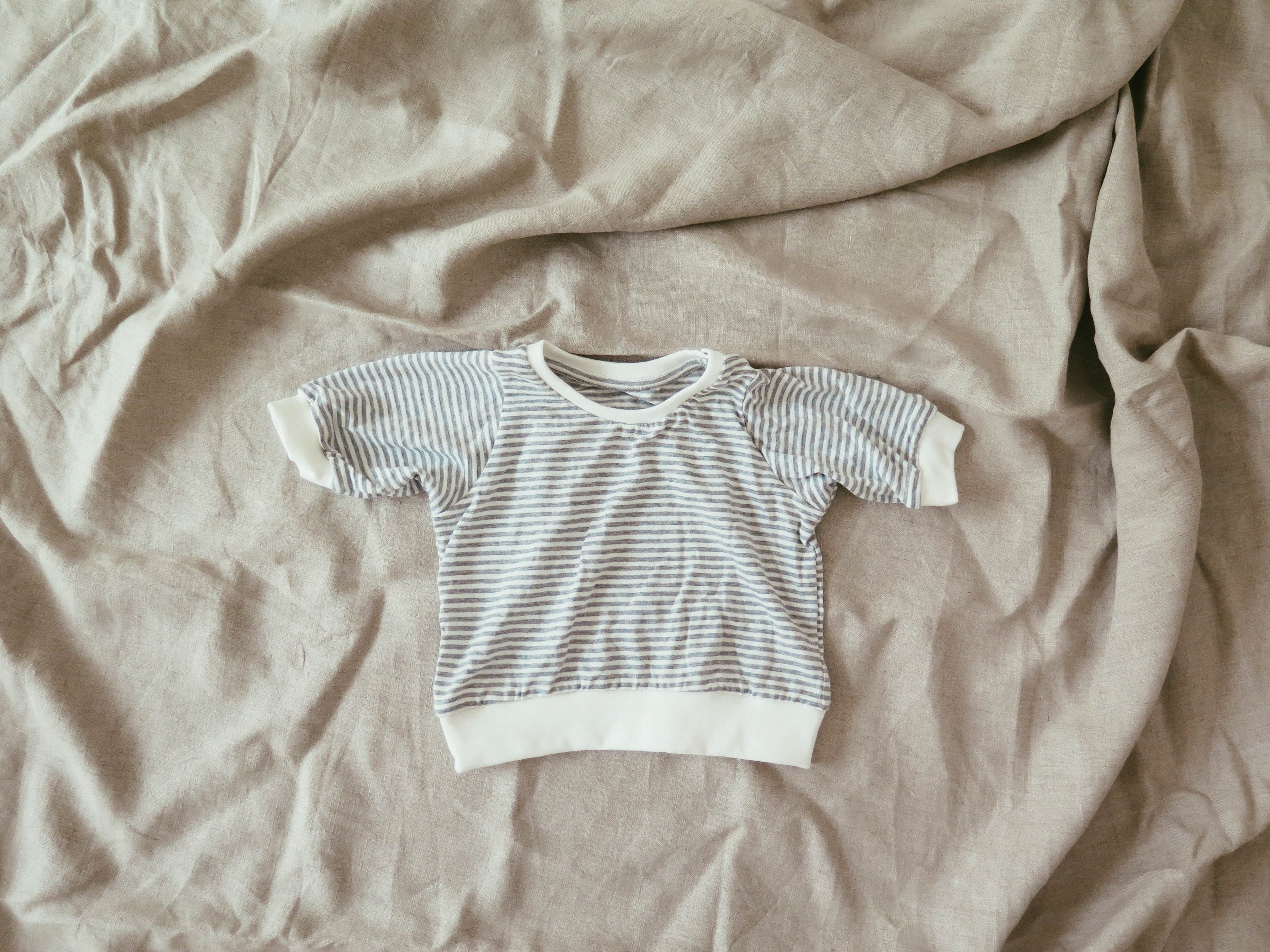 Striped Top \ White Trim-0