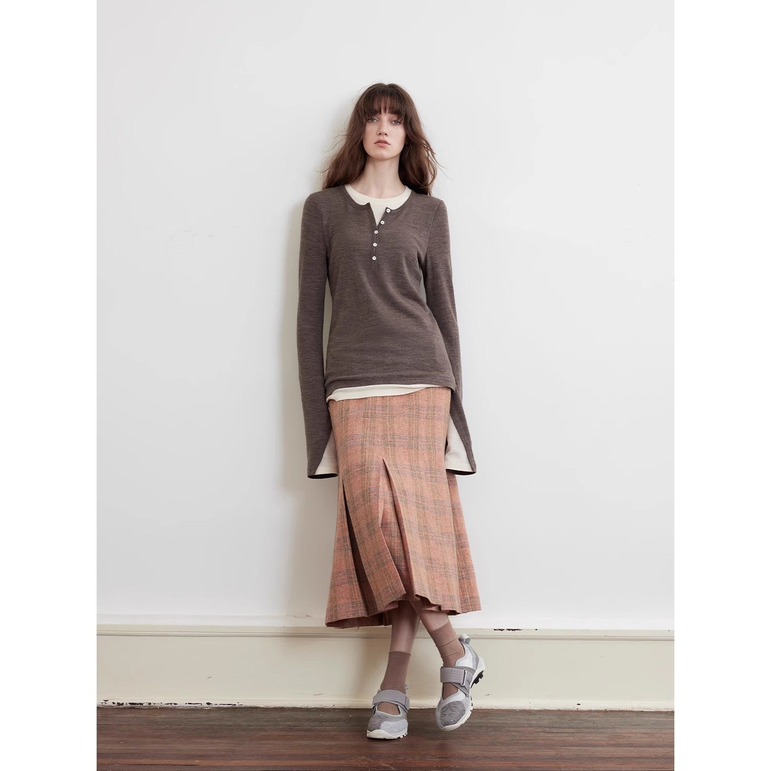 "Letter from Munich" elastic skin-friendly all-wool sweater women's long-sleeved slimming fake two-piece crop top-0