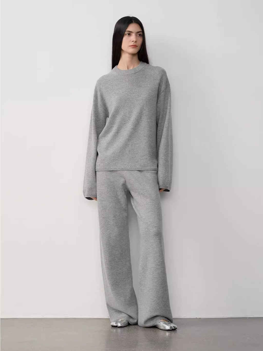 "Fall Winter Mischief" Basalan Merino Wool Knit Outfit-3