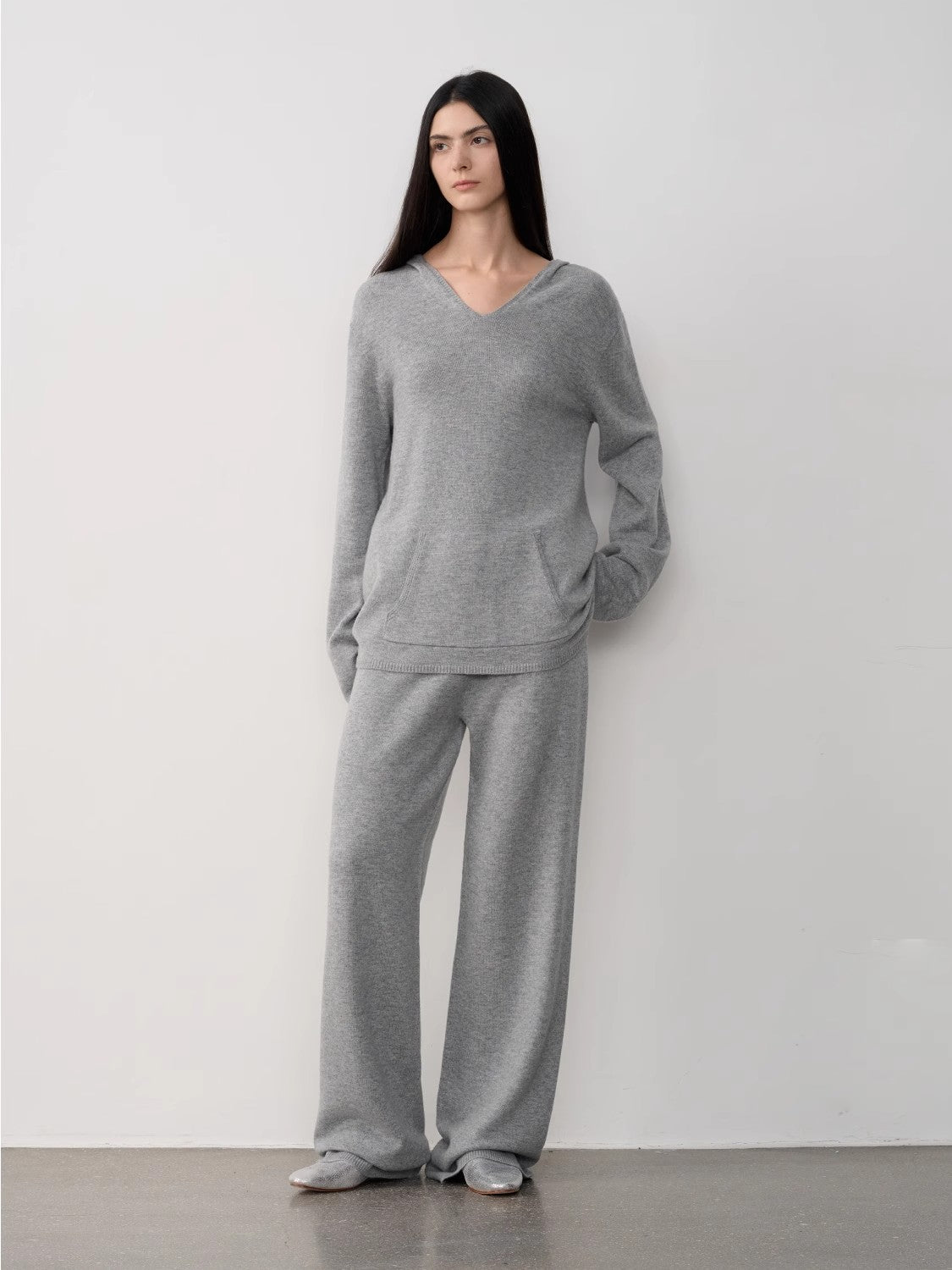 "Warm and waxy music" Australian merino wool knitted suit-2