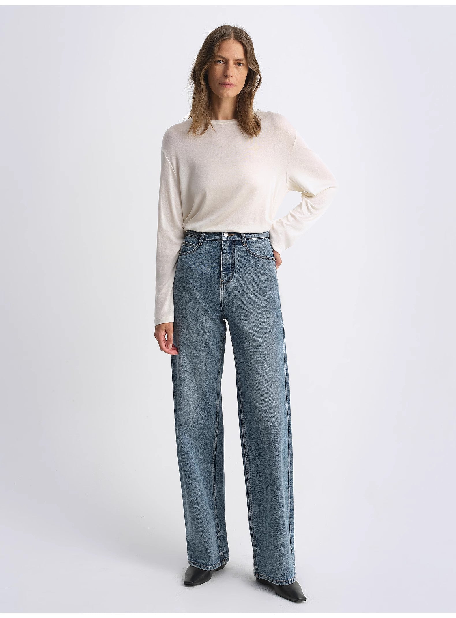 Classic retro old money style, craft washed organic cotton, retro straight slim jeans-1