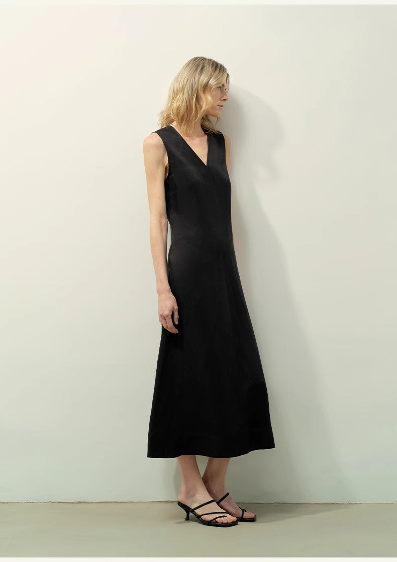 Lightweight and zero-pressure cupro linen textured anti-wrinkle V-neck sleeveless A-line dress-4