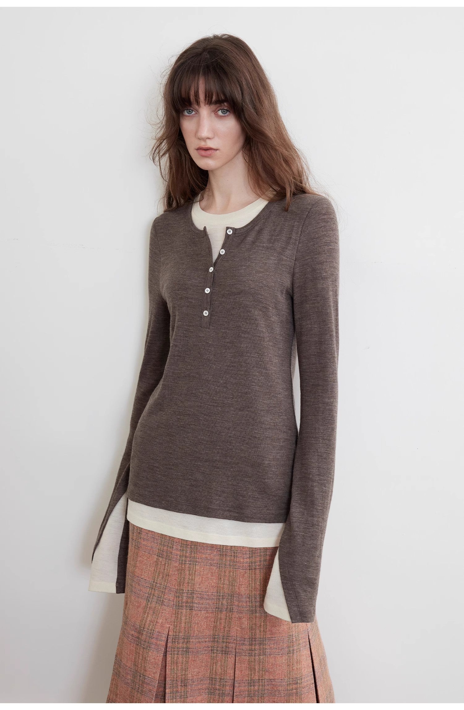 "Letter from Munich" elastic skin-friendly all-wool sweater women's long-sleeved slimming fake two-piece crop top-4