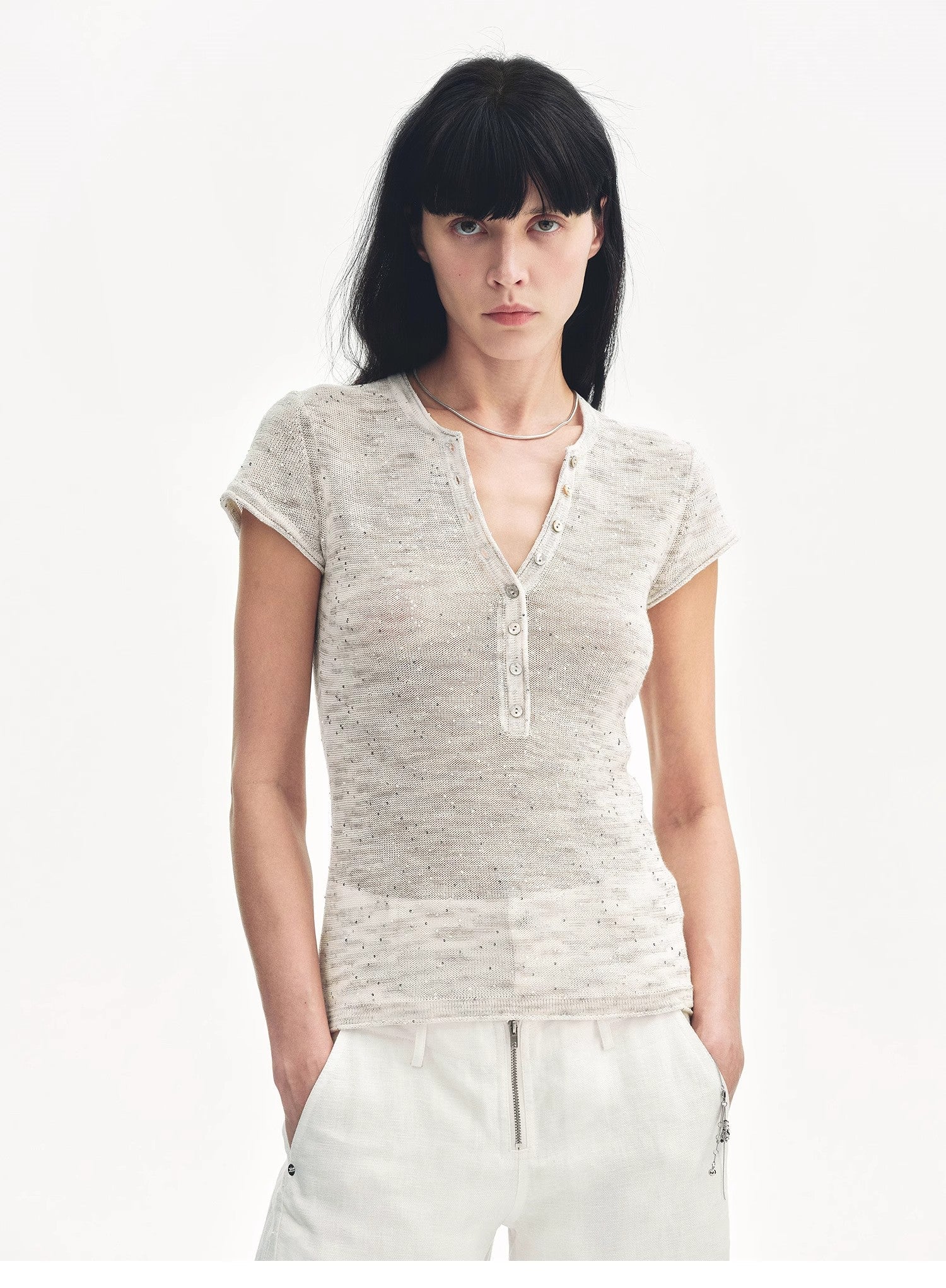 "Minimalist Light Gap" Cotton and Linen Blend Sequined Henley Neck Short Sleeve T-Shirt-4