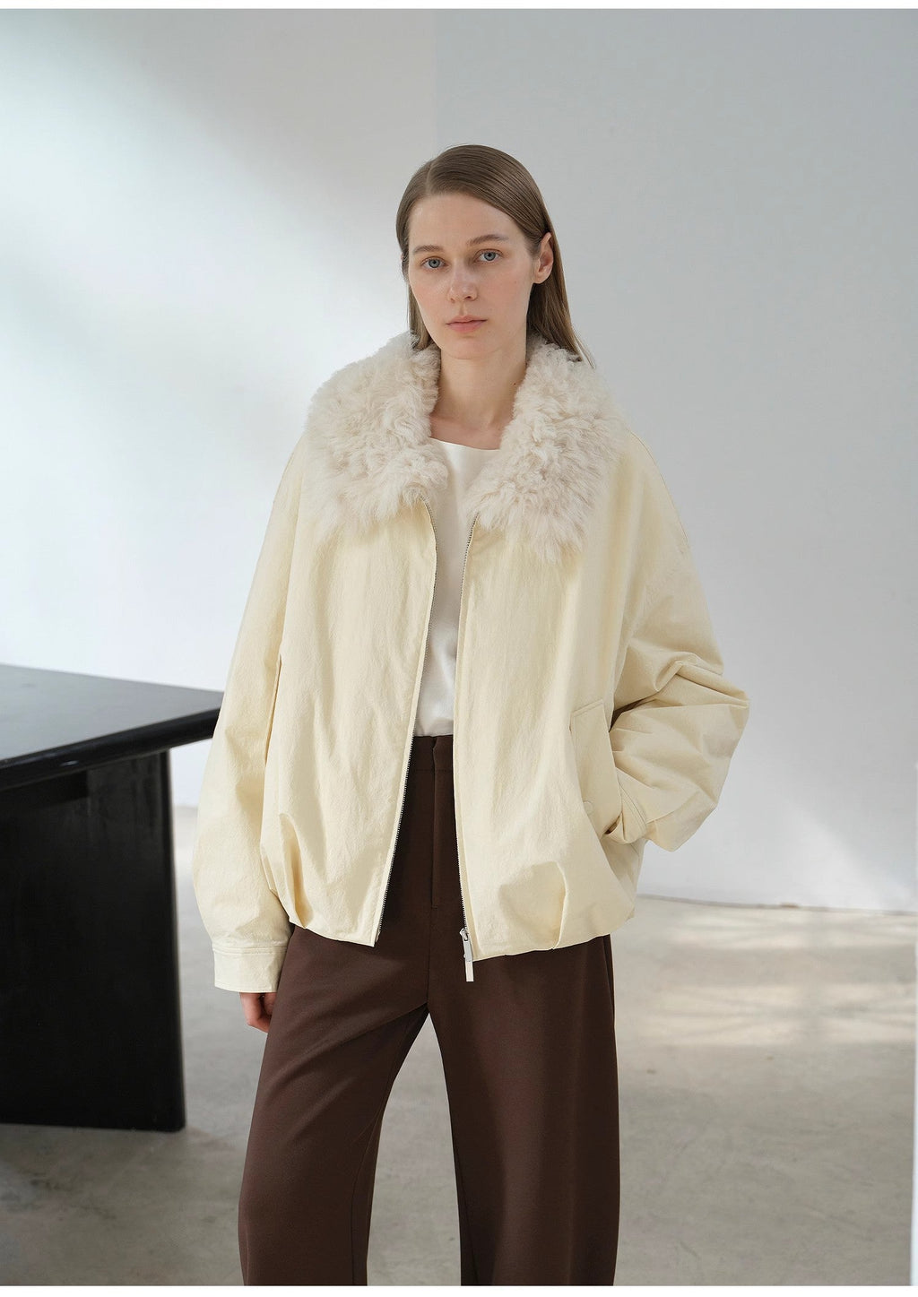 "Mariette" detachable Tuscan fur collar down jacket lining short parka-1