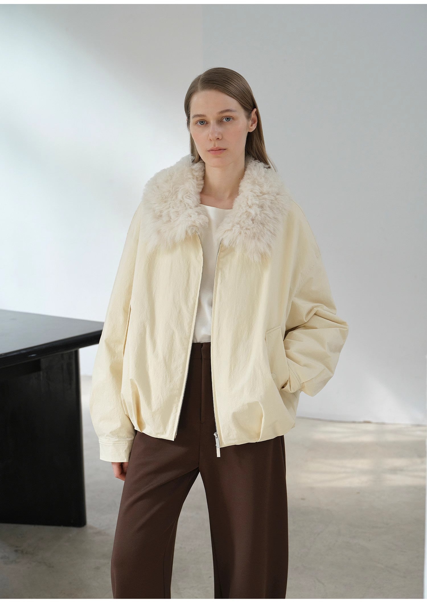 "Mariette" detachable Tuscan fur collar down jacket lining short parka-1
