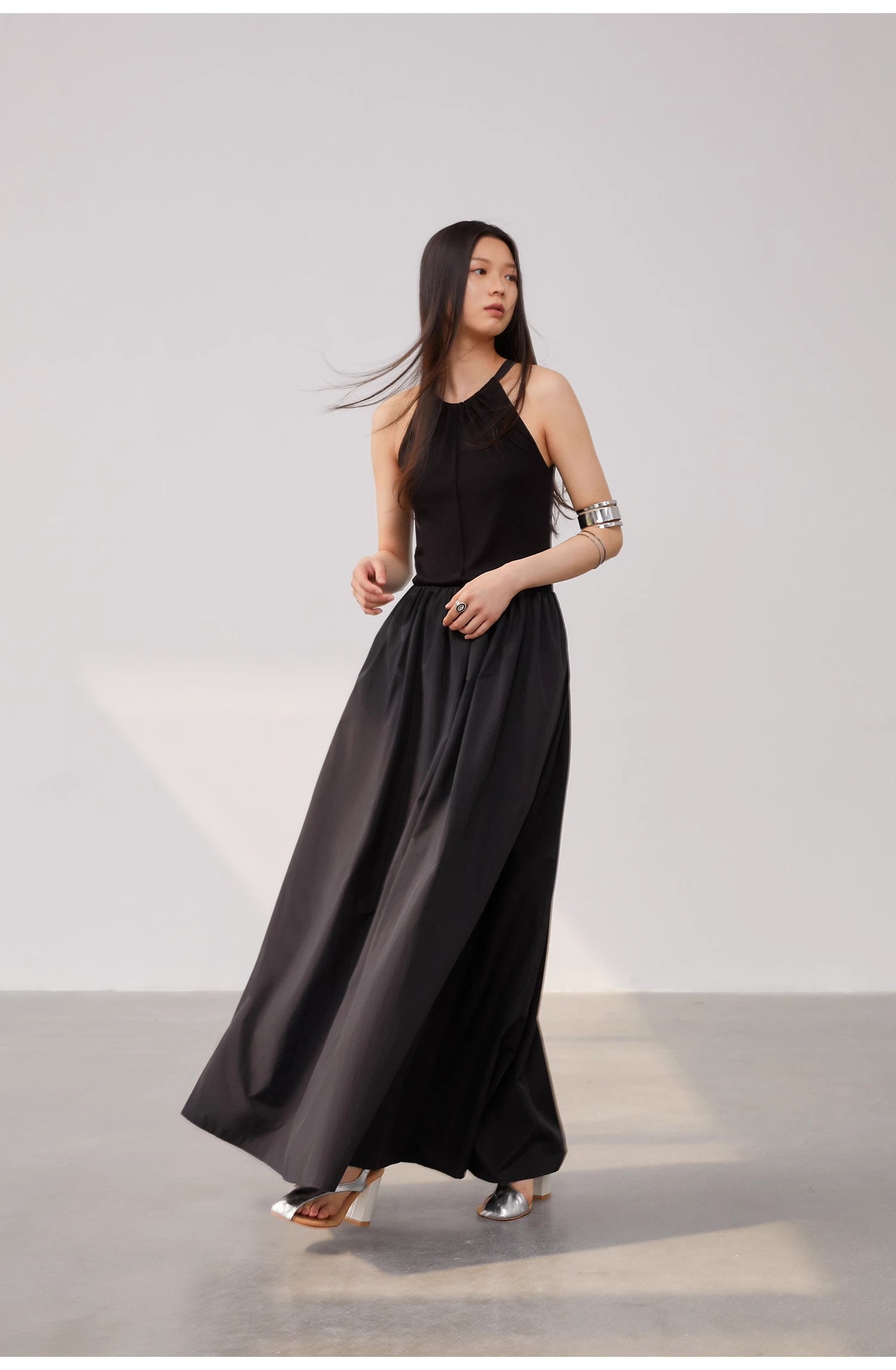 Messenger Under the Moon Large Hem Elegant Sleeveless Vest Long Dresses-3