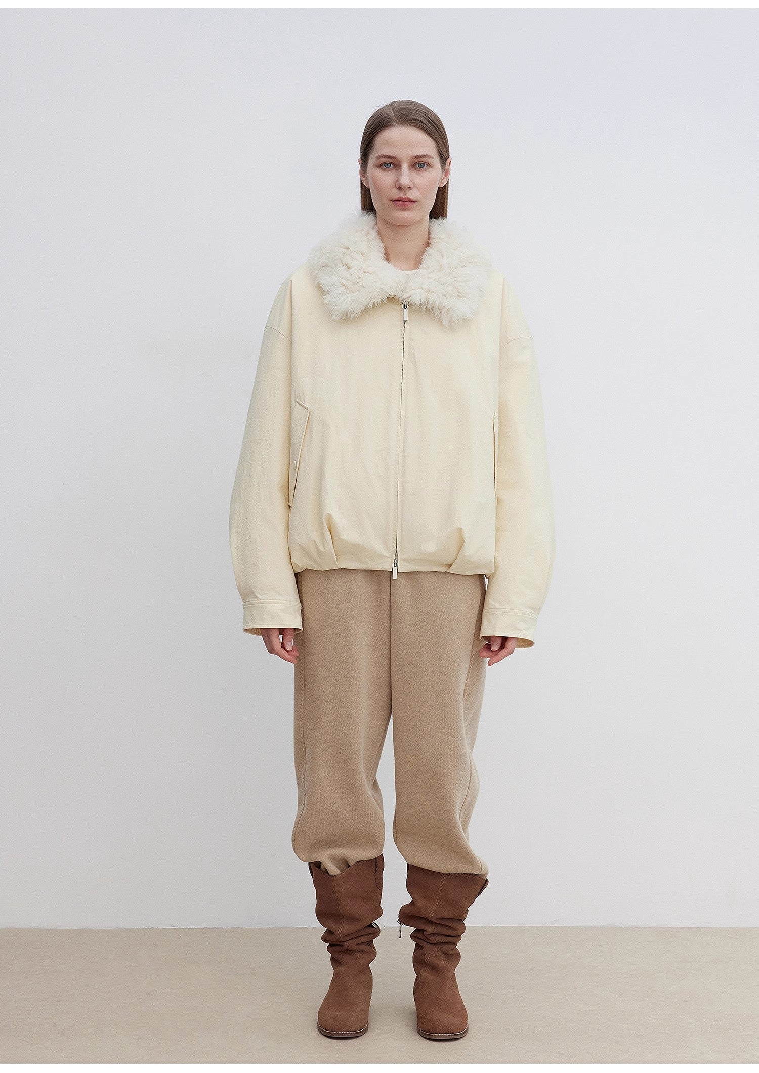 "Mariette" detachable Tuscan fur collar down jacket lining short parka-4