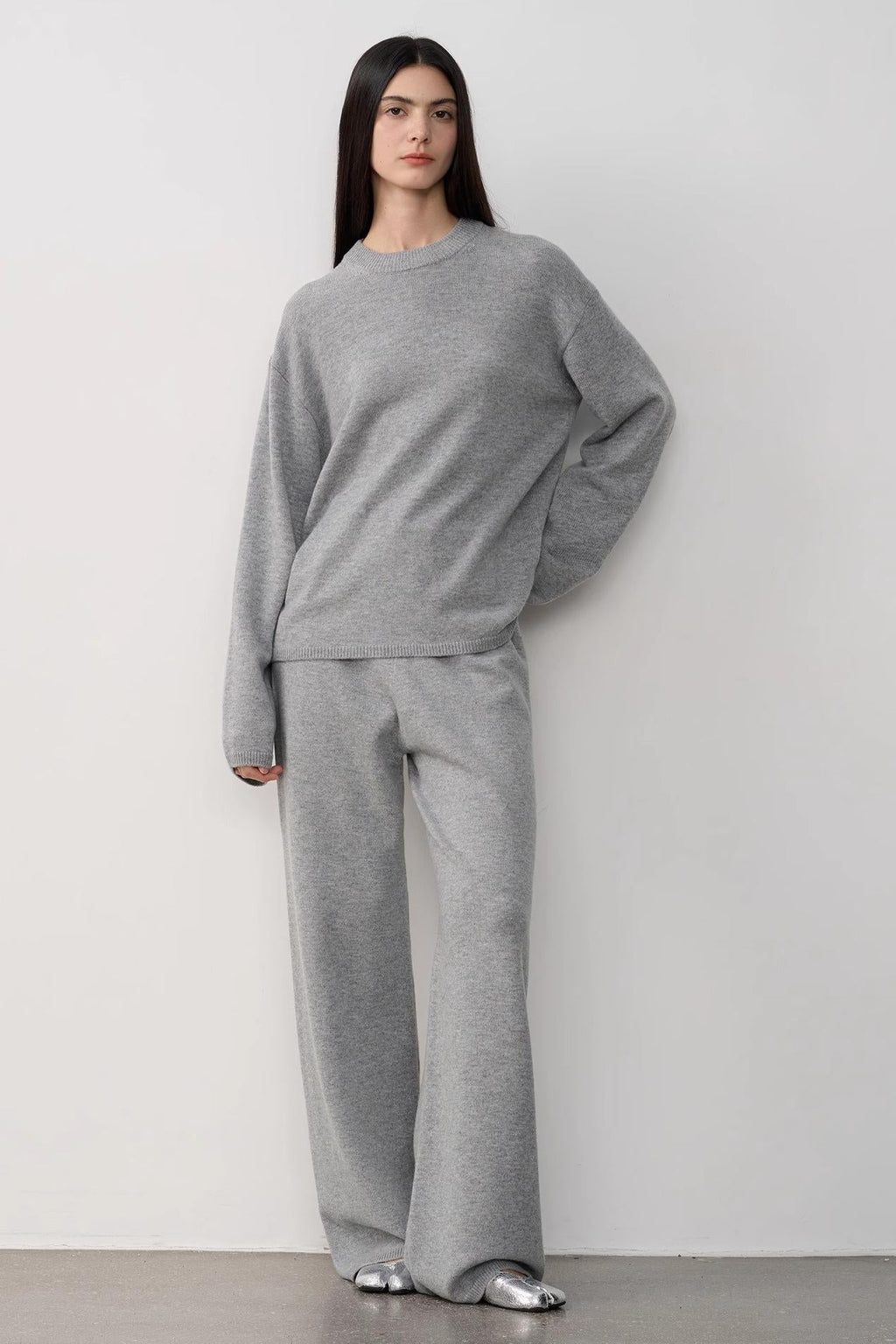 "Fall Winter Mischief" Basalan Merino Wool Knit Outfit-18