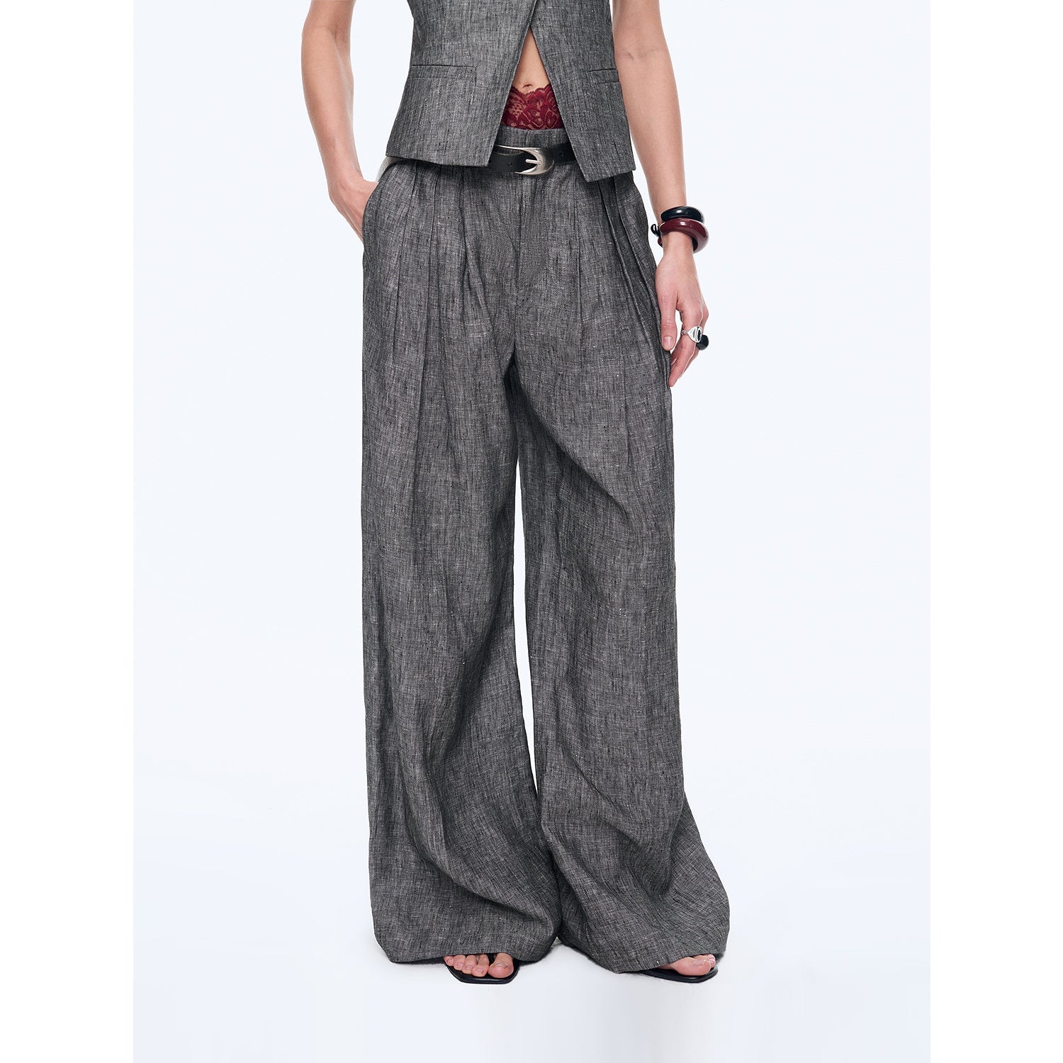 "Old Money Space" Linen draped vest and straight trousers suit-10