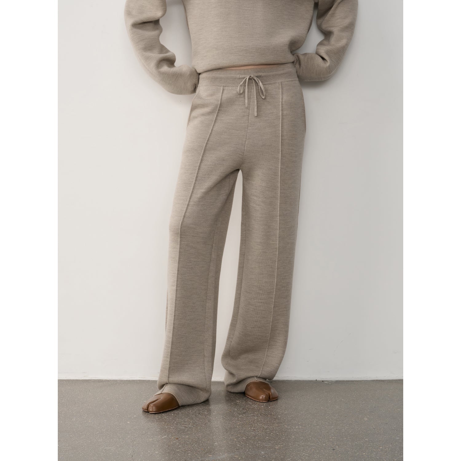 "Urban One" Wool Hooded Knit Outfit-8