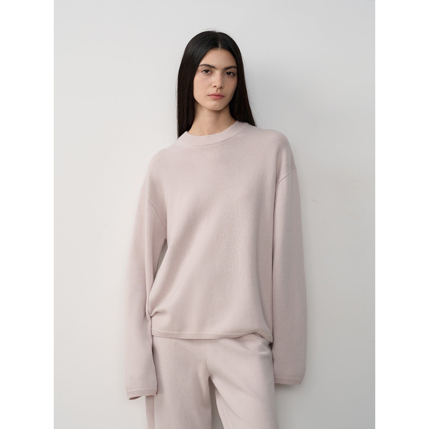 "Fall Winter Mischief" Basalan Merino Wool Knit Outfit-7